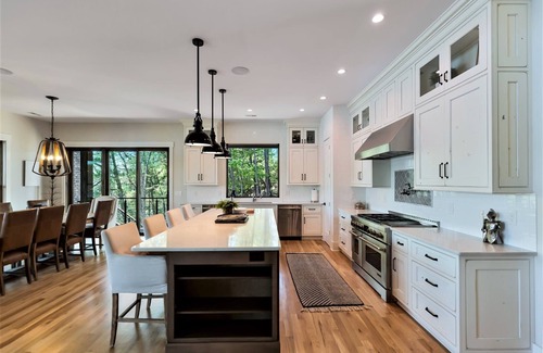 Turtlehead House | Exquisite Turtlehead Retreat