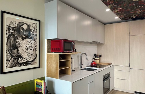Strathcona Apartment | Extended stays are well discounted 1 bedroom apartment NOT an IKEA showroom!