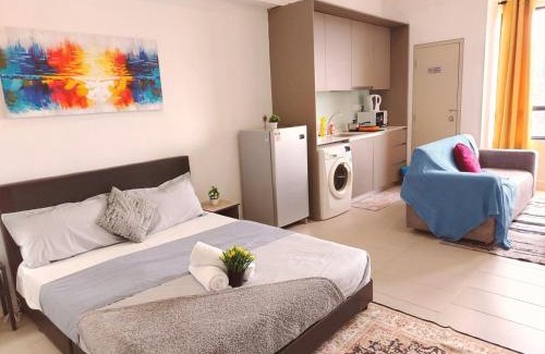 Cyberjaya Apartment | F1-12-31 City ViewTamarindSuitesWiFiNETFLIXFREEPARKING