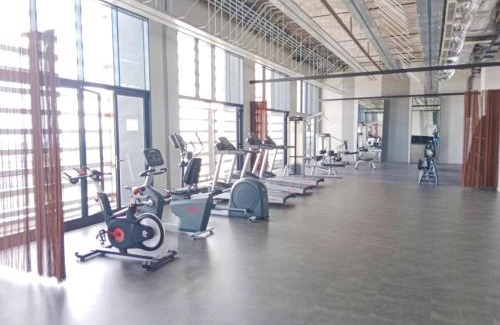 Cyberjaya Apartment | F2-19-01 MossView1BRTamaranWifiNETFLIXFree Parking