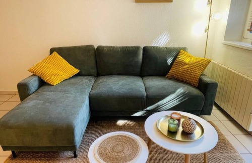 Neudorf Ouest Apartment | F3, free/secured parking, 10 mns from the historic center of Strasbourg!