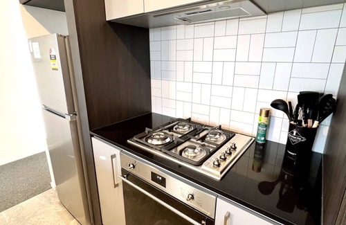 Phillip Apartment | Fab in Phillip - 2bd 2bth Apt