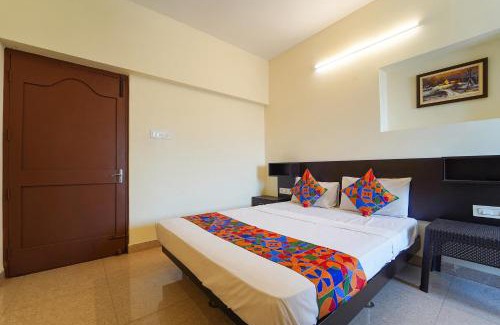 Coimbatore Hotel | FabExpress Aarudras Residency - Nr Coimbatore Airport