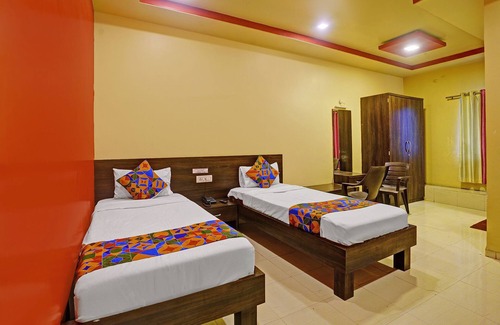 Wagholi Hotel | Fabexpress Atithi