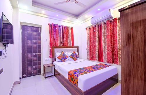 New Town Hotel | Fabexpress Rs Villa