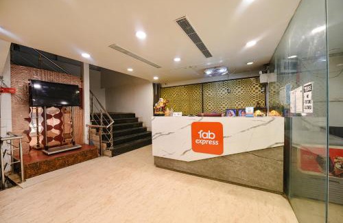 New Delhi Hotel | FabExpress Seven Heaven