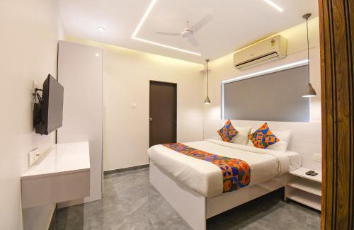 Pune Hotel | FabHotel Olive Suite - Near Airforce get