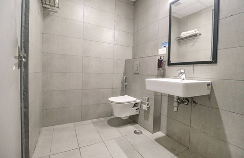 Sector 14 Hotel | Fabhotel Pantao Stays