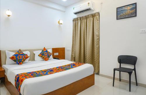 Khattalwada Hotel | FabHotel Rising Surya - Nr Embassy Tech Zone