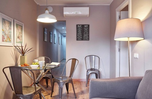 Sant Andreu de Palomar Apartment | FABRA 3-1 - Three Bedroom Apartment, Sleeps 4