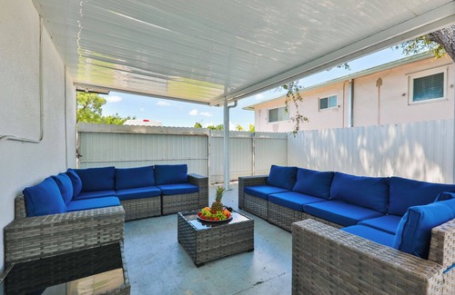 Ives Estates House | Fabulous 5-bedroom house with sparkling pool in North Miami Beach