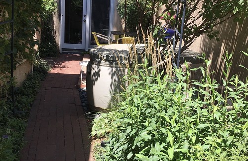 Downtown Santa Fe House | Fabulous Downtown Guesthouse in Historic District, Hot tub! Perfect Location!