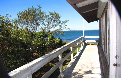 Tisbury House | FABULOUS Makonikey OCEANFRONT With Private Beach !Wrap Around Deck, Pets Ok, A/C