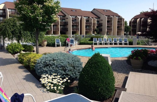 Port Clinton Condo | Fabulous two bedroom loft with lake view. Pool opens Mothers Day weekend