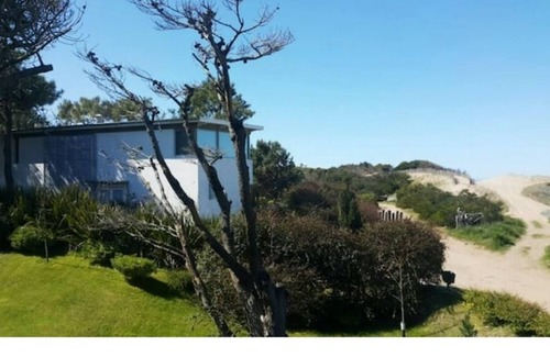 Carilo House | Facing the sea Cariló “Hightonhouse”
