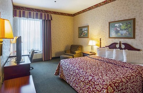 Whitley City Hotel | FairBridge Inn Express Whitley City