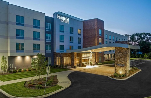 Somerset Hotel | Fairfield by Marriott Inn & Suites Somerset