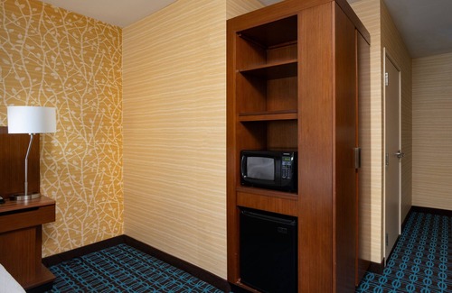 Richmond Hotel | Fairfield Inn & Suites by Marriott Houston Richmond