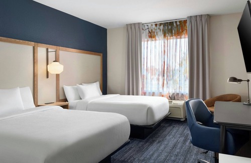 Sacramento Hotel | Fairfield Inn & Suites by Marriott Sacramento Airport Natomas