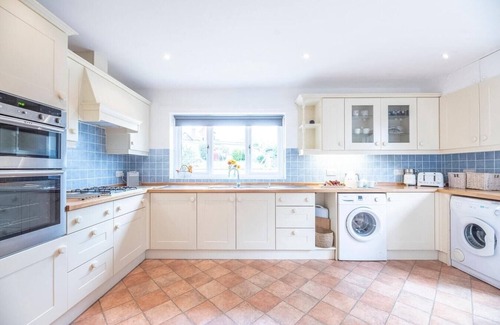 Thorpeness Apartment | Fairway, idyllic location in Thorpeness