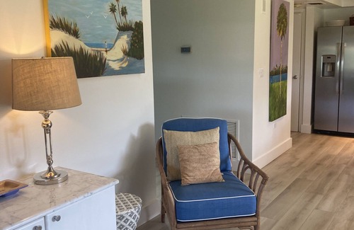 Key Largo Condo | Fairway Lakes 2/2 on Dolphin Course Newly Renovated