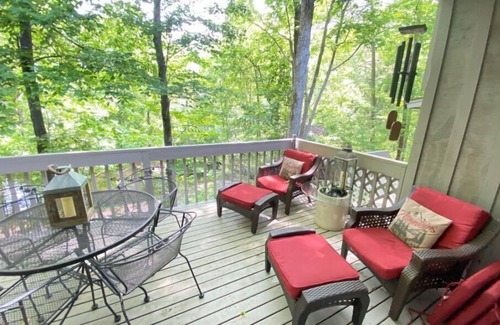 Lake Lure House | Fairway Villa 1002 at Rumbling Bald
