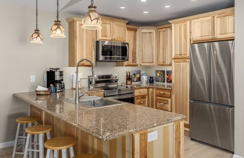 Downtown Leavenworth Condo | Falcon's Nest-Walk to Town, Adventurepark, WIFI