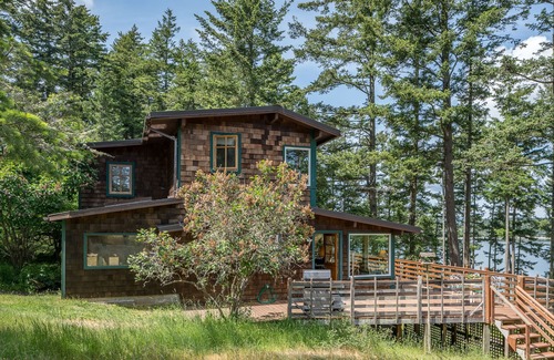 Lopez Island House | · Fall, color, nice weather, no tourists, fruit, veggies, Harvest season fresh