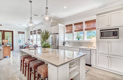 Village of Sugar Beach House | Fall Dates Available! Seagrove Beach Cottage! 2 Blocks from Beach Access! Community Pool!