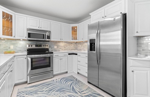 Palma Sola House | FALL IN LOVE w this gorgeous pool home mins from Anna Maria! Pet friendly, too!