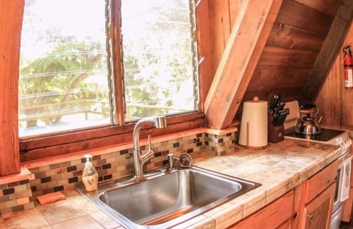 Volcano Cottage | Fall Special! Hale Nene Volcano A-Frame Cottage with Hot Tub