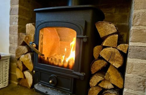 Stamford House | Fallow Cottage, 3 Bedrooms - Stamford