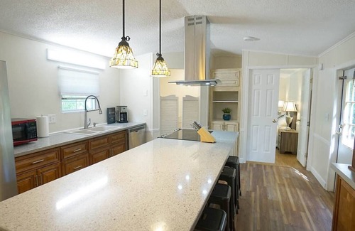 Raleigh House | Falls Lake Convenience, Private!