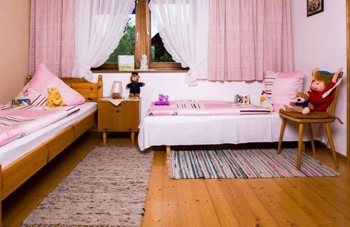 Seeboden Other | Familienzimmer für 2 Erw. + Kinder Schneewittchen - Landhaus Pension Holle