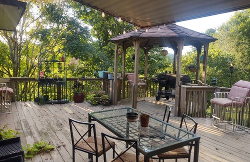 Blountville House | Families and Groups, Close to Lake/River, Close to BMS, Borders Golf Course