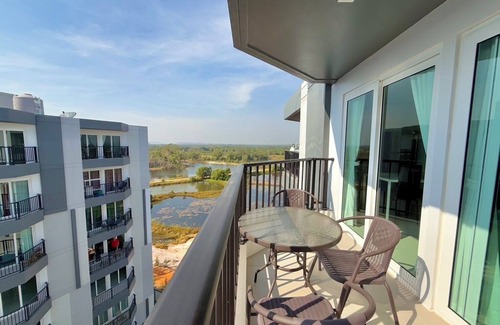 Kram Condo | Family 2 bdrm pool view, big balcony, AC, Wifi and Kitchen