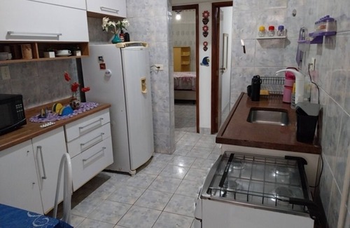 Aparecida Apartment | Family apartment in great location, Santos Praia de Aparecida, one block from the beach