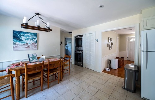 Buzzards Bay House | Family Beach House in Onset - walk to beaches