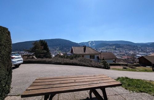 Gerardmer Cottage | Family chalet with fireplace in Gérardmer
