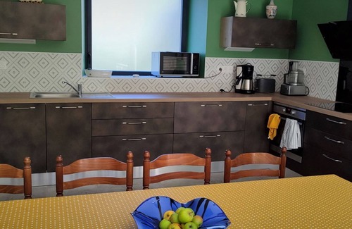 Plourin House | Family country house 8 km from the beach