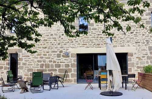 Plourin House | Family country house 8 km from the beach