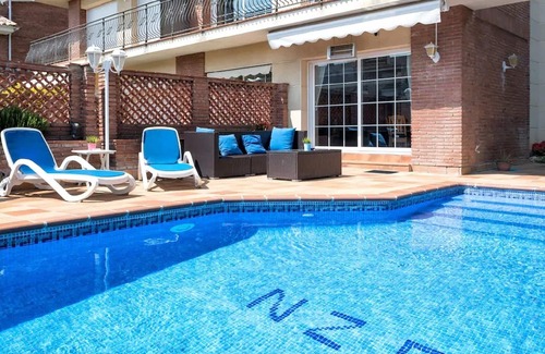 Sant Vicenc de Montalt House | FAMILY HOUSE WITH POOL VERY CLOSE TO THE BEACH