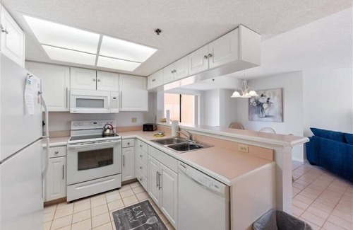Indian Shores Condo | Family Favorite Location & Stunning Sunset views of the Gulf of Mexico ~ BP201