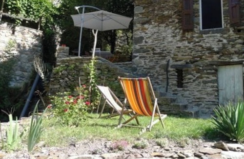 Saint-Andre-de-Valborgne House | Family home in the heart of nature