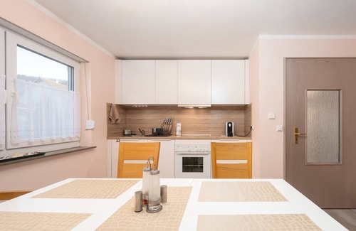 Saal an der Donau Apartment | Family-friendly 3-room vacation apartment