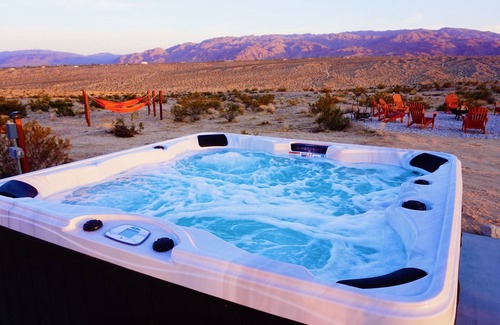 Twentynine Palms House | ☆ Family Friendly ☆ Incredible Views and Privacy ☆Pool☆Hot Tub☆Games Galore☆