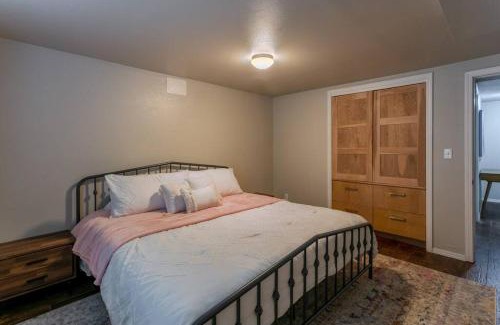 Coeur d'Alene House | Family Friendly 4BR Home Near Lake CDA Walk to Downtown