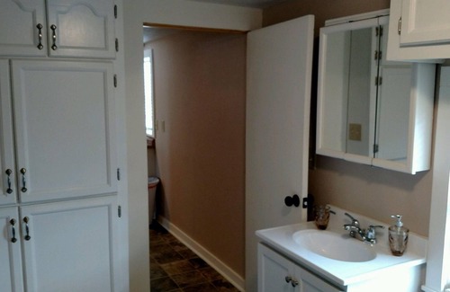 Burkesville Cabin | Family Friendly for all ages!