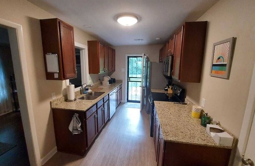 Memphis House | Family-Friendly Home - Close to Everything in Memphis!