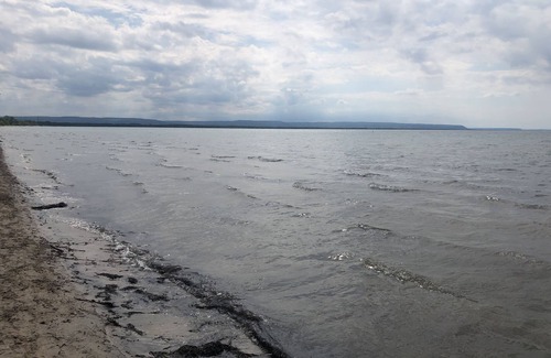 Wasaga Beach House | Family-friendly, relaxing retreat in Wasaga Beach